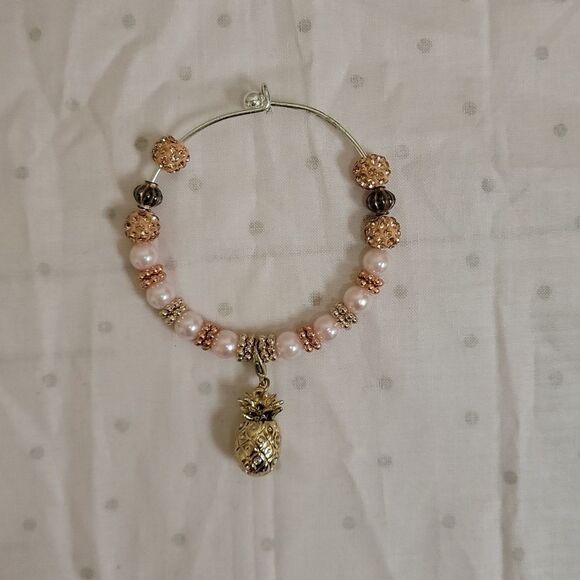 Handmade Silver Wired Beaded Bracelet with Pineapple Charm - Picture 2 of 7